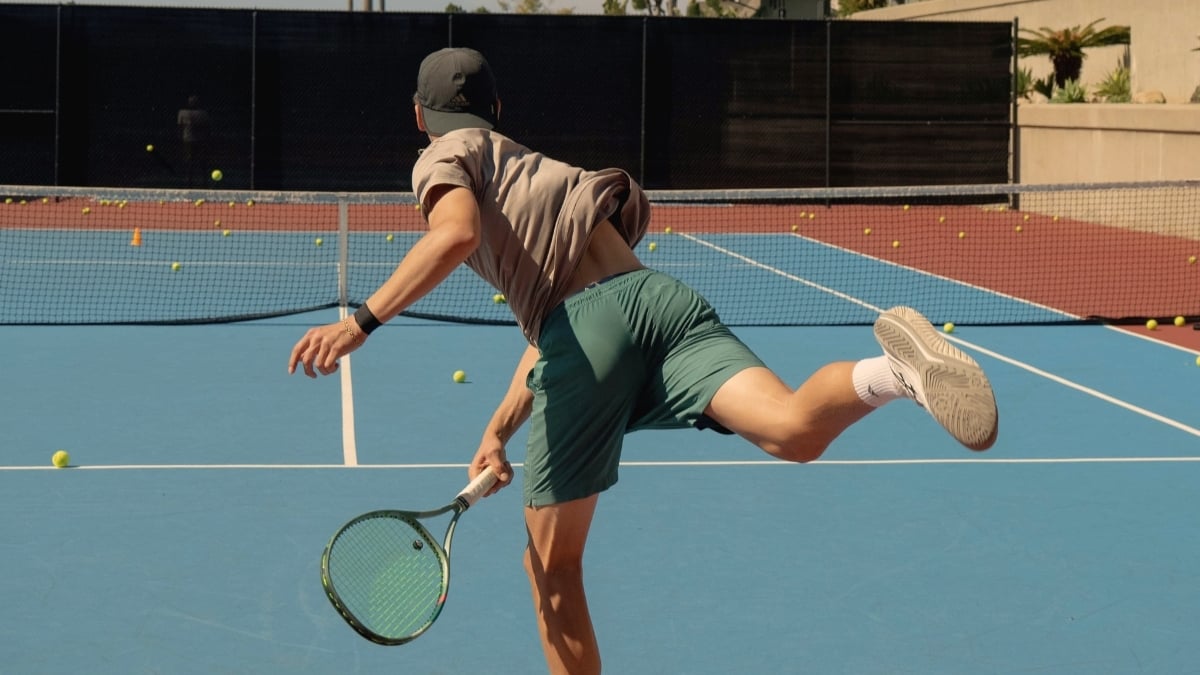High Performance youth training session at Laguna Beach Tennis Academy