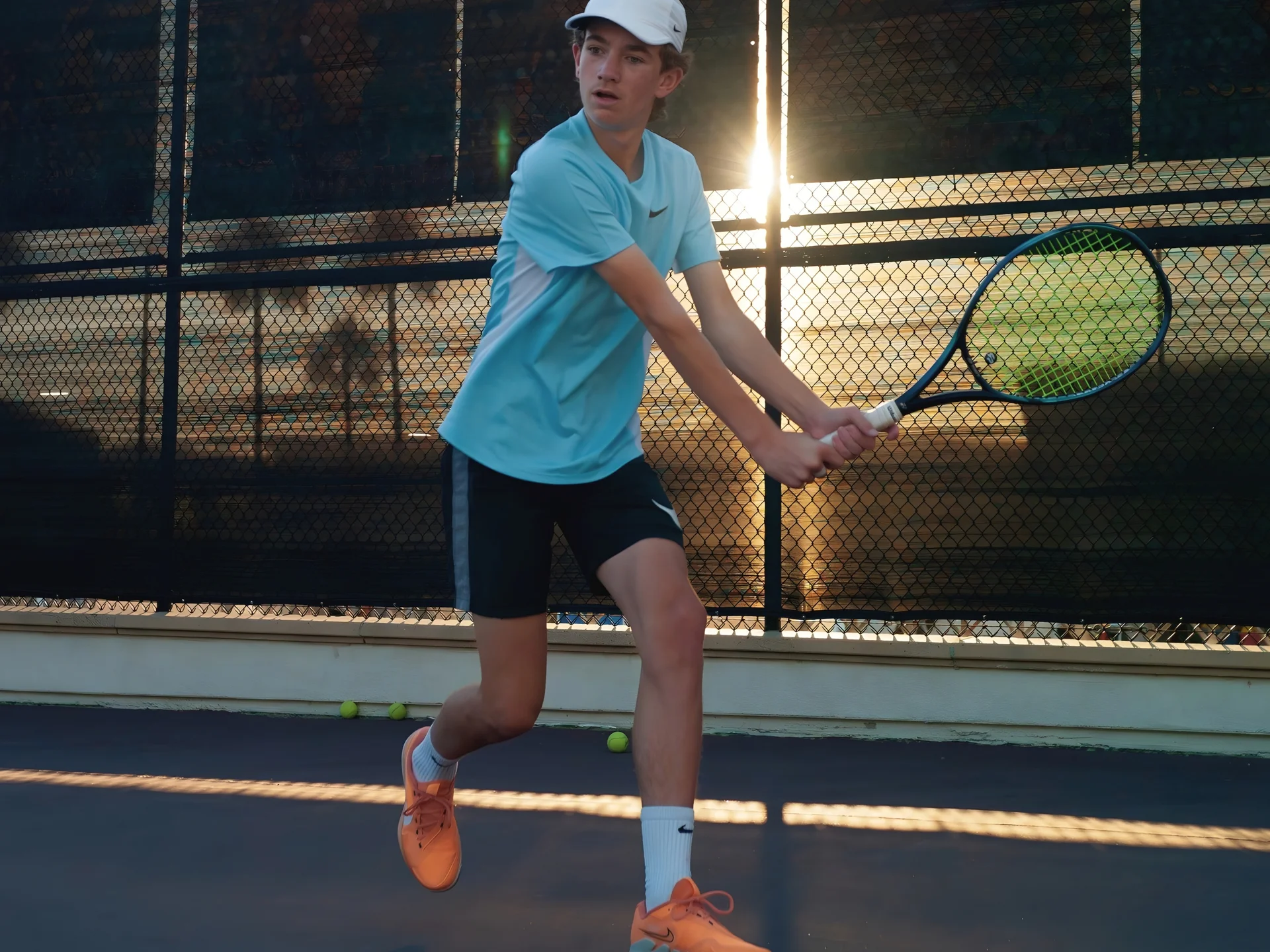 Focused on-court training at LBTA